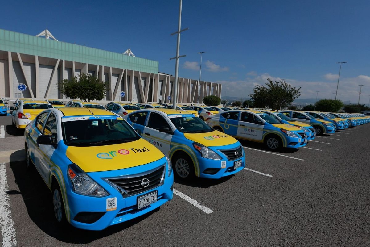 AMEQ anuncia liberación de concesiones para QroTaxi en Septiembre